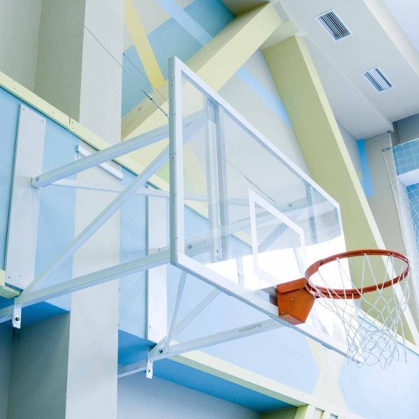Щит баскетбольный игровой (стекло 10 мм) 1050х1800 мм